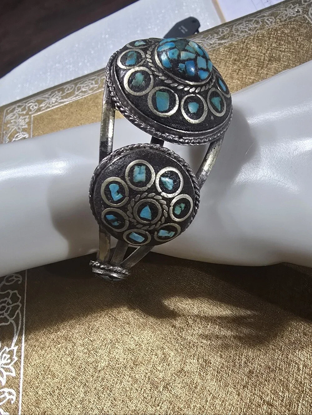 Vintage Tibetan Turquoise Inlay Silver-Tone Statement Cuff Bracelet 6.75